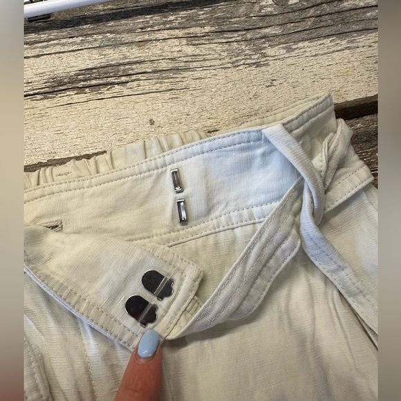 Wilfred | Cream Linen Blend Cargo Style Joggers - Picture 2 of 10